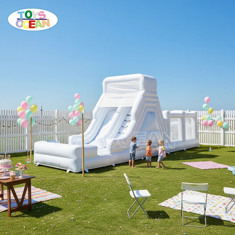 Water Slide Inflatable - Tobogán Acuático Inflable Blanco con Larga